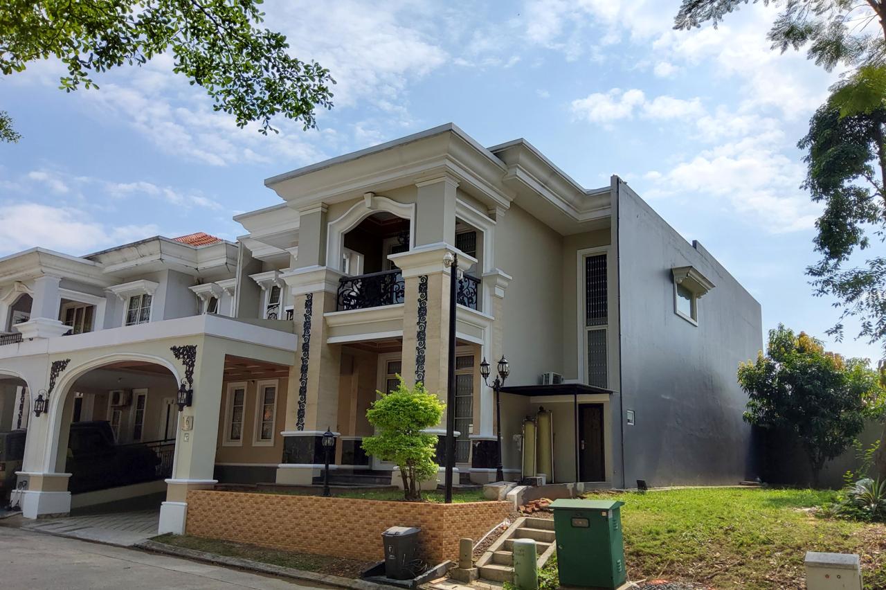 Rumah Disewakan di Emerald Mansion Lippo Cikarang